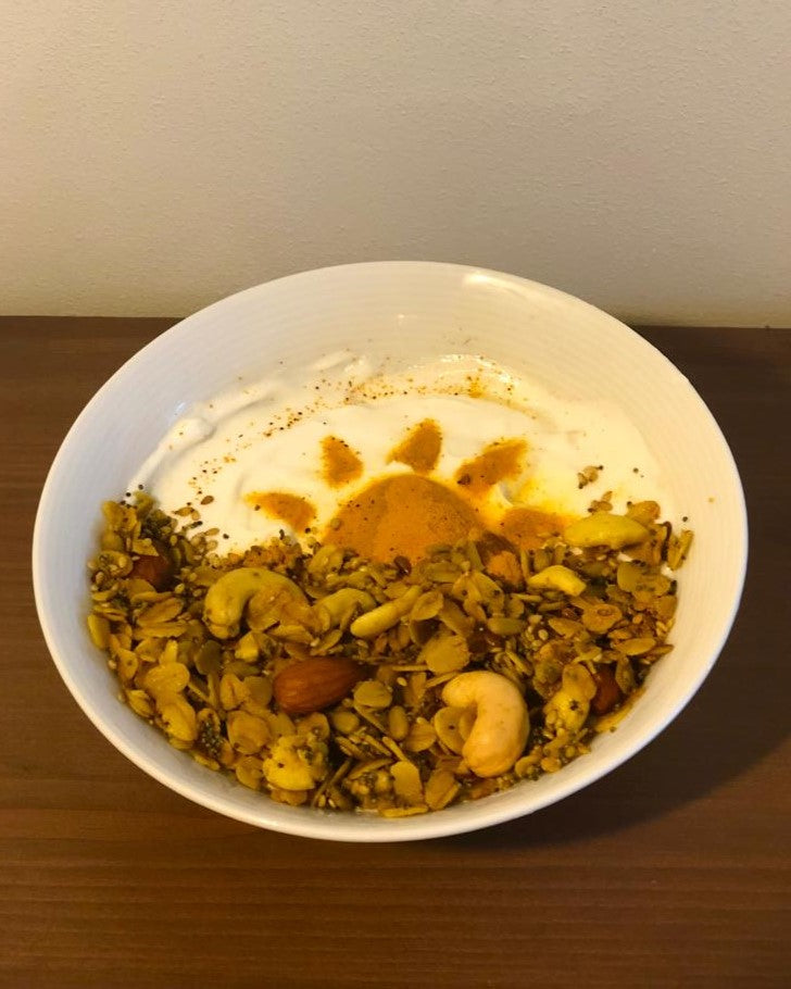 Kurkuma Granola
