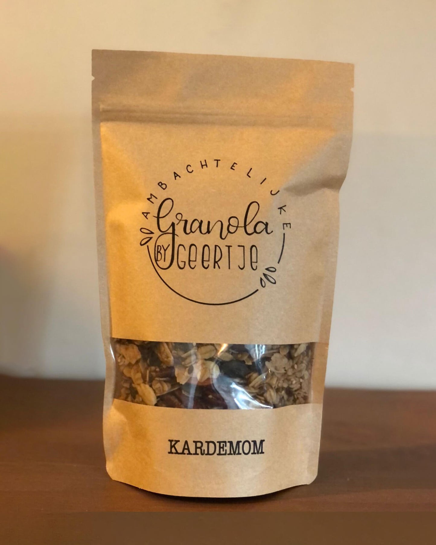 Kardemom Granola